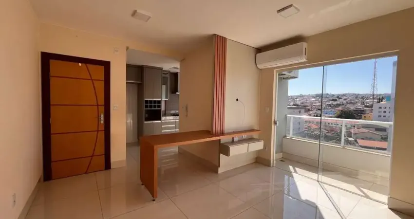 Apartamento à Venda no Bairro Rosário em Patos de Minas – 70,80 m², Suíte com Ar e Armários Planejados