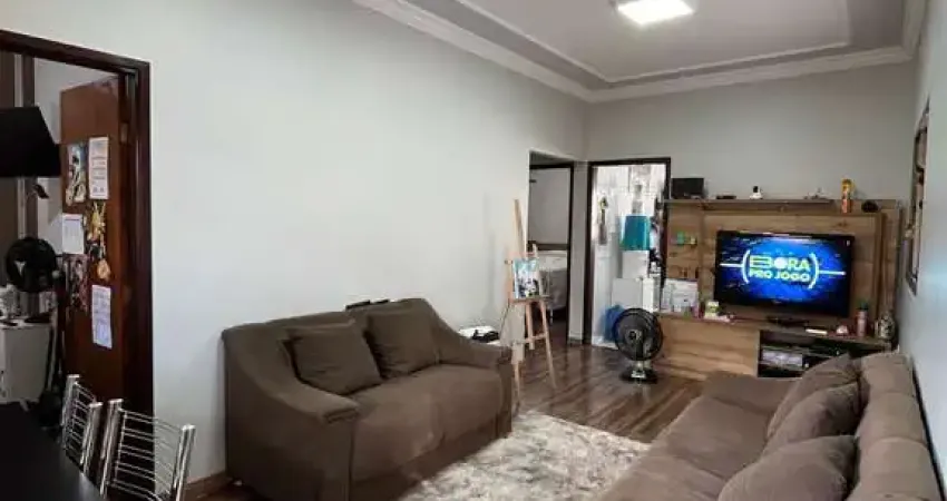 Casa com 3 quartos à venda na Rua Jovem Cyrino Ribeiro, Alto Limoeiro, Patos de Minas