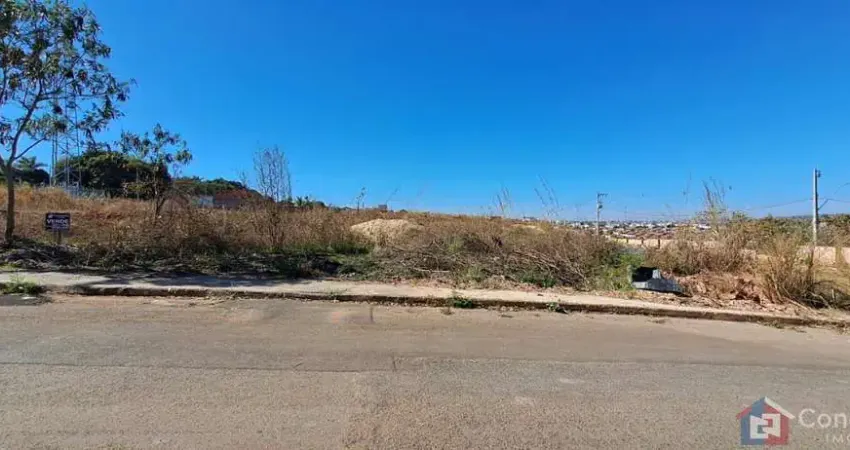 Terreno à venda no Coração Eucarístico, Patos de Minas