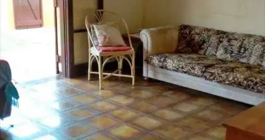 Casa com 4 dorms, Raul Cury, Itanhaém - R$ 850 mil, Cod: 6334