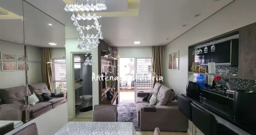 Apartamento com 02 dormitórios na Vila Cristina - Cód.: 11198.