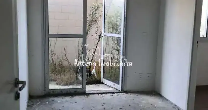 Apartamento com 02 dormitórios em Guaianases - Cód.: 11686.
