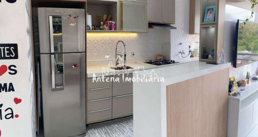 Apartamento com 02 dormitórios em Ferraz - Cód.: 11710.