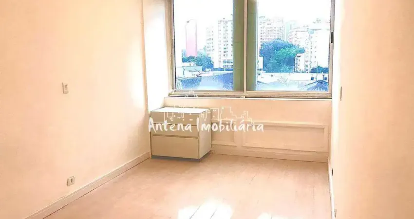 Flat à venda na Rua Camarajibe, Barra Funda, São Paulo