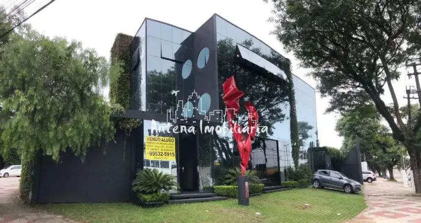 Casa comercial à venda na Avenida Lineu de Paula Machado, Jardim Everest, São Paulo