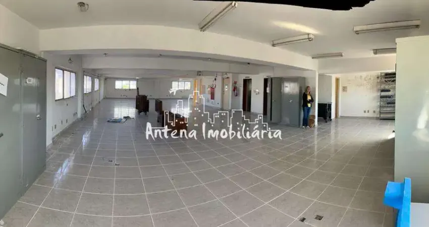 Casa comercial para alugar na Rua Santo Irineu, Bosque da Saúde, São Paulo