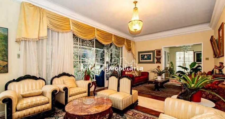 Casa com 09 dormitórios e mobiliada em Perdizes - Cód.: 12353.