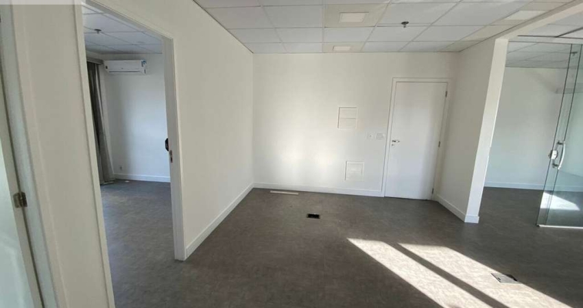 Sala comercial com 5 salas para alugar na Rua Doutor Alfredo de Castro, 200, Barra Funda, São Paulo
