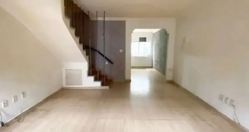 Casa com 3 quartos para alugar na Rua do Estilo Barroco, 236, Chácara Santo Antônio, São Paulo