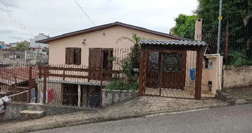 Casa piso superior semi mobiliada 03 dormitórios para locação- bairro planalto, em caxias do sul