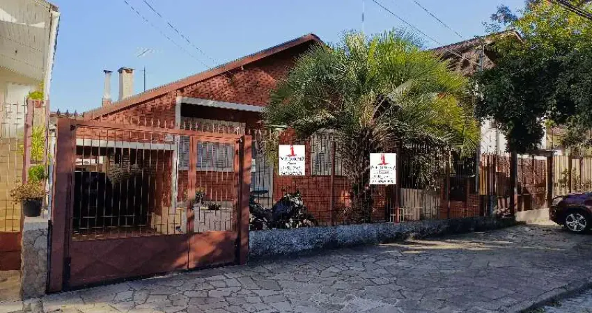 Casa com 2 quartos à venda na Rua Carlos Mauri, 126, São Leopoldo, Caxias do Sul