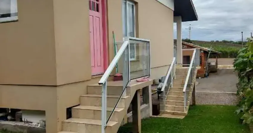 Casa com 2 quartos à venda na Rua dos Jasmins, 822, Nova Roma (Distrito), Flores da Cunha
