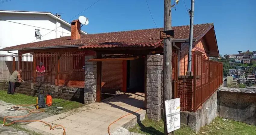 Casa de alvenaria 03 dormitórios - locação ou venda - no bairro planalto - caxias do sul