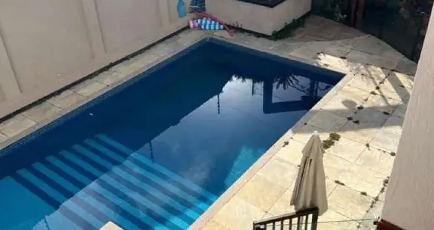 Casa em Condomínio para Venda em Salvador, Itapuã, 6 dormitórios, 2 suítes, 5 banheiros, 8 vagas