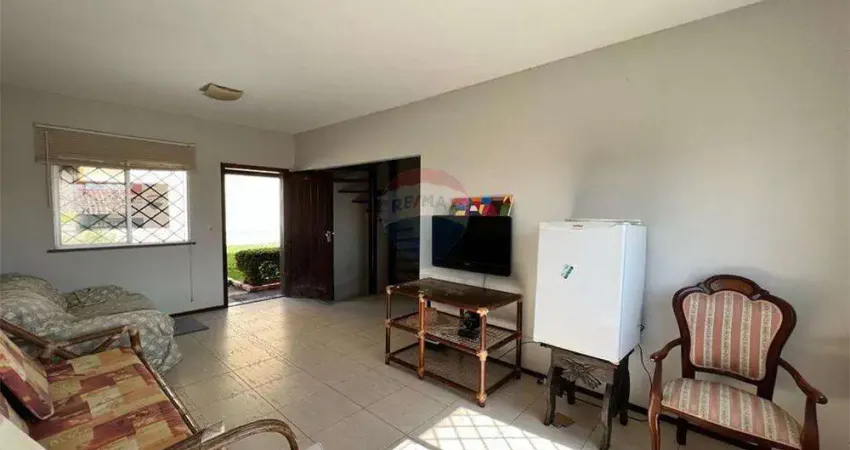 Belíssima casa tríplex com 4 dormitórios em condomínio - salinas