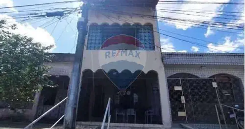 Casa com 5 quartos à venda no Umarizal, Belém 