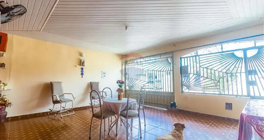 Casa com 6 quartos à venda no Coqueiro, Belém 