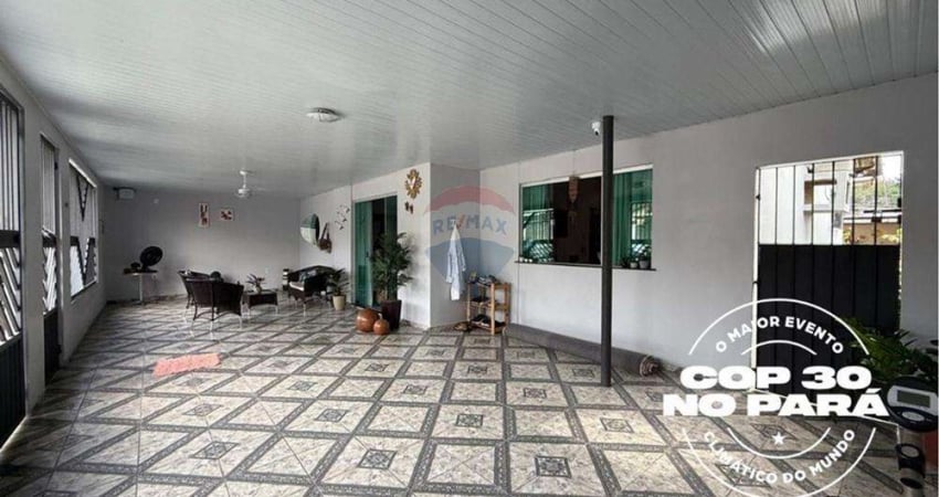 Casa com 3 quartos para alugar no Marambaia, Belém 