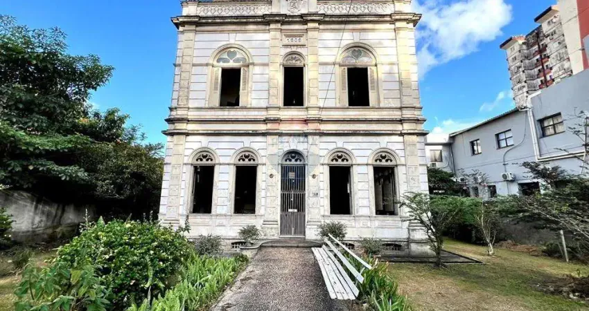 Casa com 5 quartos à venda no Marco, Belém 