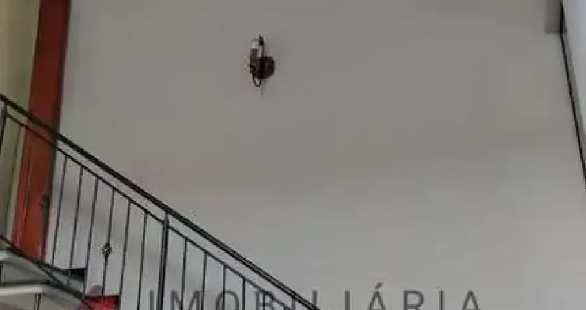 Casa para Venda em Suzano, Jardim Márcia, 3 dormitórios, 2 suítes, 1 banheiro, 2 vagas