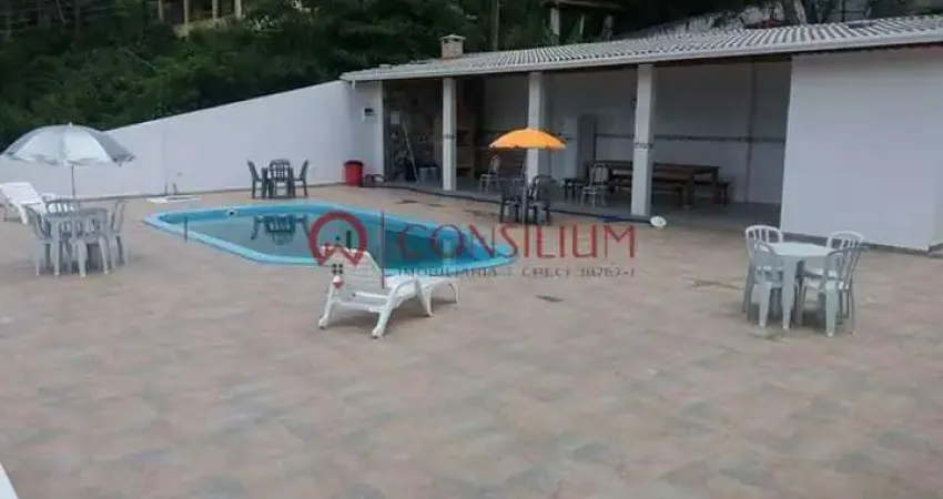 Casa à venda na Santa Isabel, 1, Centro, Santa Isabel