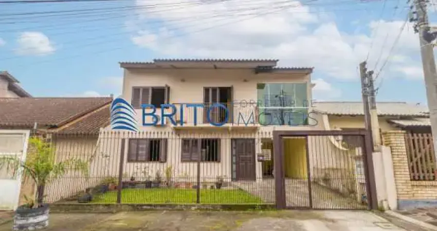 Casa com 4 quartos à venda na Rua Teresópolis, Parque da Matriz, Cachoeirinha