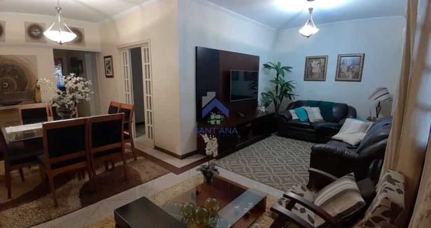 Casa com 2 quartos à venda na Rua Cônego Benedito Augusto Corrêa, 110, Jardim das Bandeiras, Taubaté