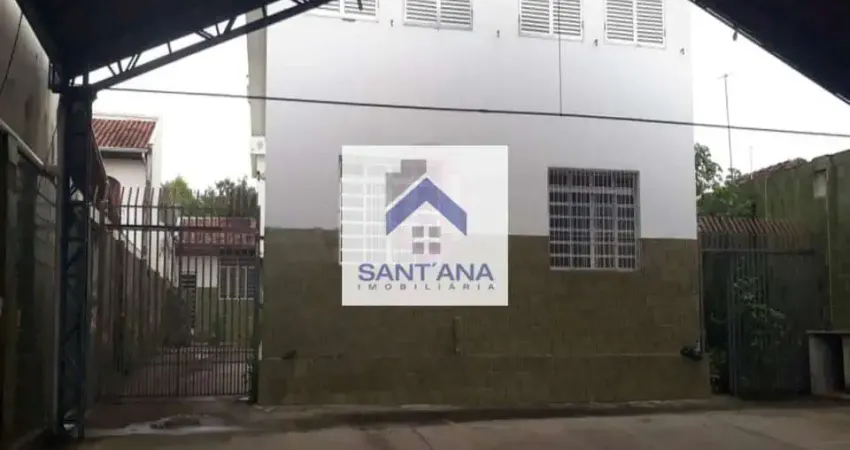 Casa com 10 quartos para alugar na Rua RUA ENGENHEIRO FERNANDO DE MATTOS, --, Centro, Taubaté