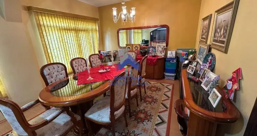 Casa de 700m² com 4 dormitórios sendo 3 suítes em campos do jordão/sp