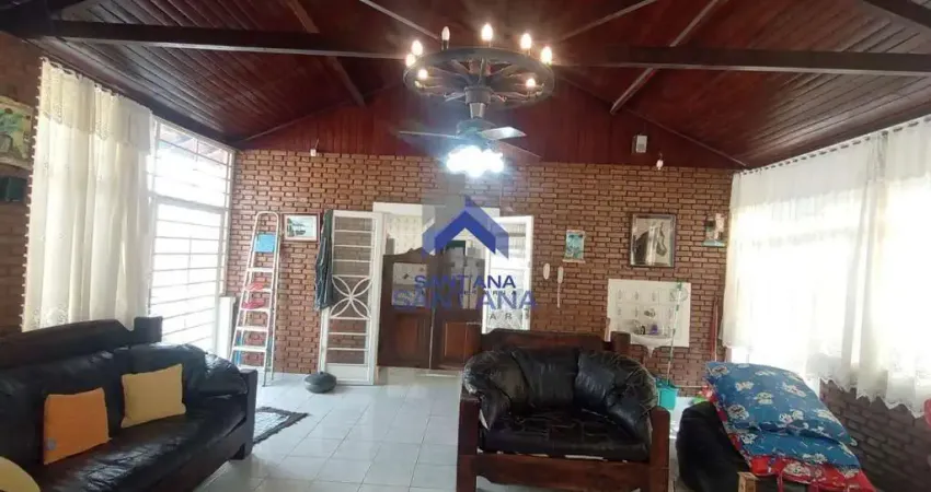 Chacará de 310 m² com 4 dormitórios sendo 2 suítes no parque vera cruz em taubaté/sp