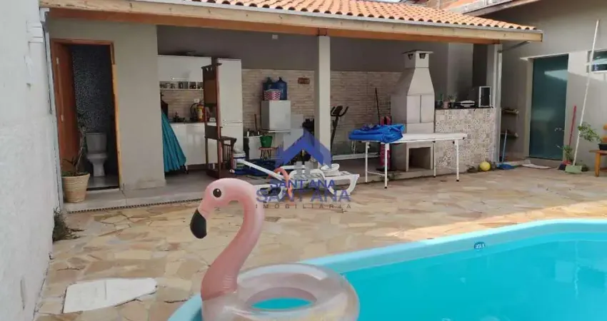 Casa de 370 m² com 3 quartos, sendo 2 suítes no bairro barreiro .