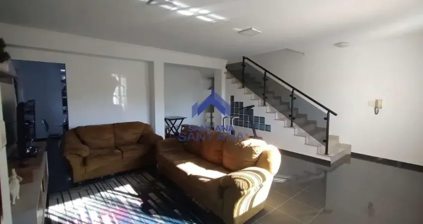 Sobrado de 200m² com 6 dormitórios sendo 1 suíte master na esplanada independência em taubaté /sp