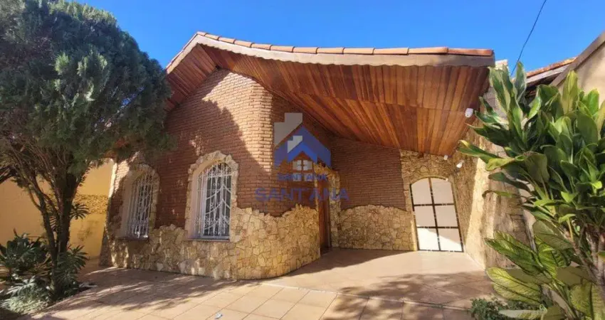 Casa de 270m² com 3 dormitorios sendo 1 suite no bairro estiva - taubaté/sp