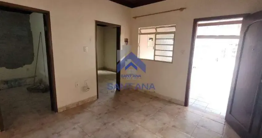 Casa de 113m² com 2 dormitórios e edícula na vila das jabuticabeiras em taubaté/sp