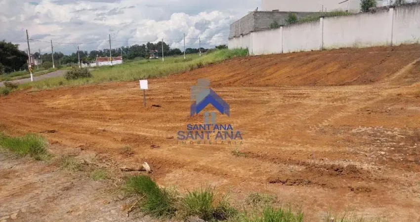 Terreno de 397,07 m² do lado externo do condomínio vale dos cristais em taubaté/sp