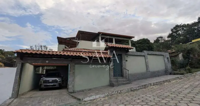 Casa com 6 quartos à venda na Alameda das Arapongas, Condomínio Vale do Ouro, Ribeirão das Neves