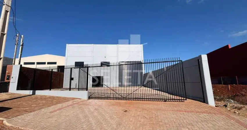 Barracão para locação com 320 m mais 25 m de mezanino, cascavel - pr