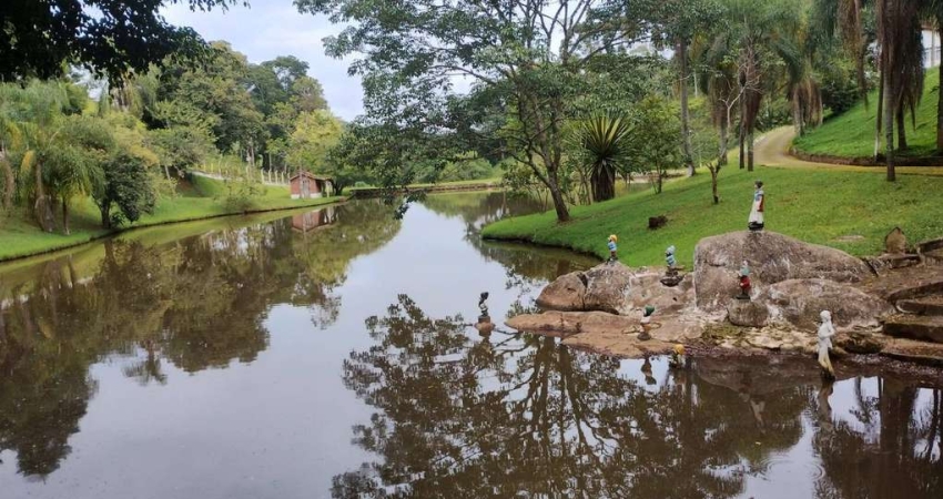 Sítio Nazaré  86 mil m² com Lagos para Pesca - Aceita Propostas e Permuta