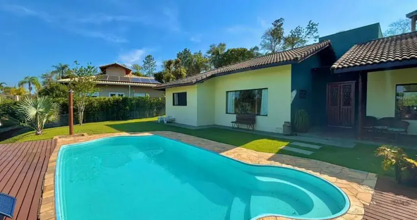 Incrível chácara térrea mobiliada 3 suítes em condomínio em atibaia!