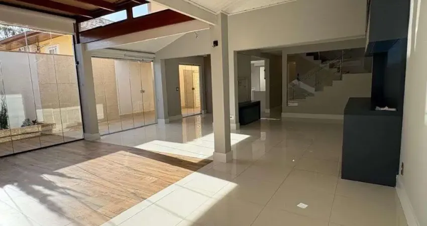 Casa com 3 dormitórios para alugar no Ecovillage 2, 165 m² por R$ 7.900/mês - Recanto Quarto Centenário - Eloy Chaves - Jundiaí/SP