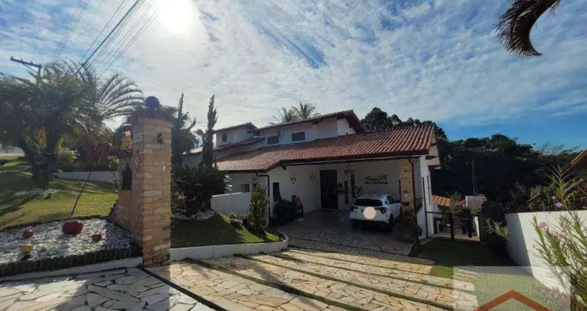 Casa com 3 quartos, sendo 2 suítes à venda, 440 m² por R$ 2.200.000 - Cond Parque da Fazenda - Itatiba/SP