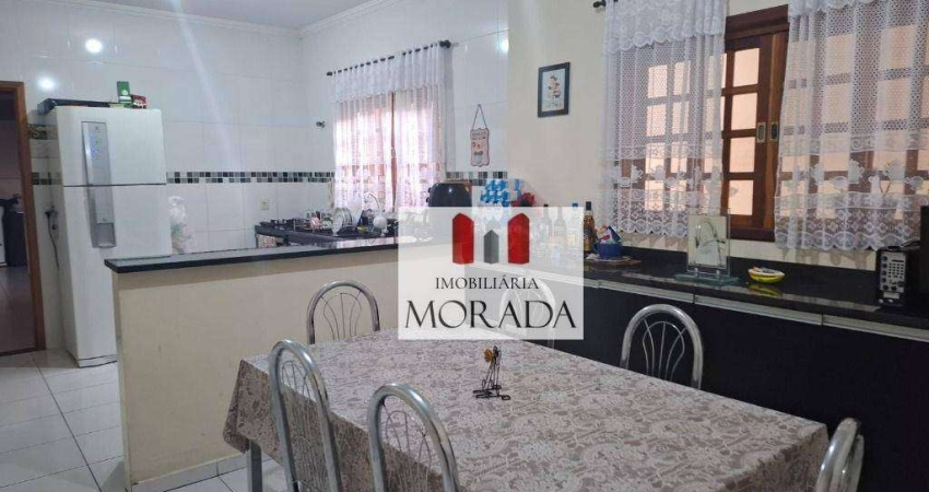 Casa com 3 dormitórios à venda, 155 m² por R$ 795.000 - Jardim Oriente - São José dos Campos/SP