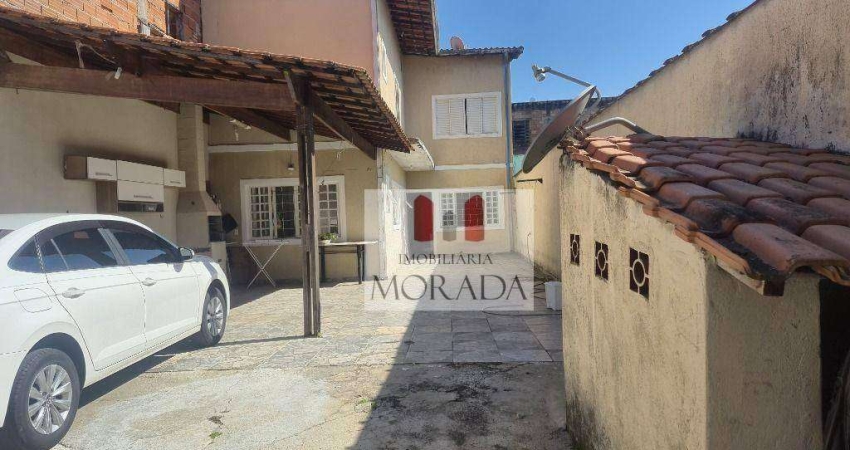 Casa com 2 dormitórios à venda, 130 m² por R$ 370.000 - Conjunto Residencial Dom Pedro II - São José dos Campos/SP