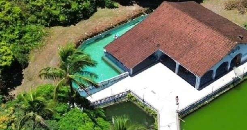 Chácara com 7 Suítes à venda, 170000 m² por R$ 1.800.000