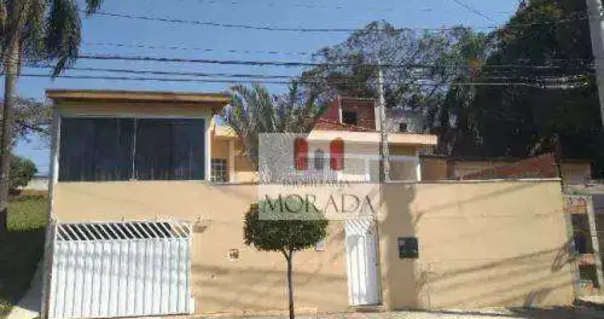 Casa com 3 dormitórios à venda, 100 m² por R$ 480.000 - Vila São Benedito - São José dos Campos/SP