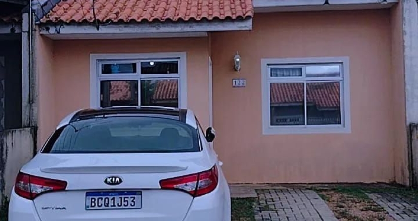 Aconchegante casa em condomínio fechado em Fazenda Rio Grande