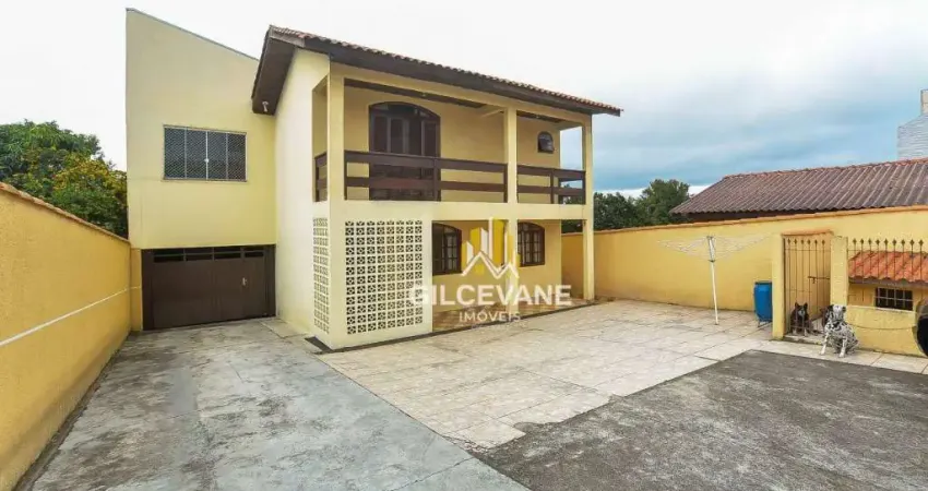 Sobrado com 4 dormitórios à venda, 298 m² por R$ 890.000,00 - Rio Verde - Colombo/PR