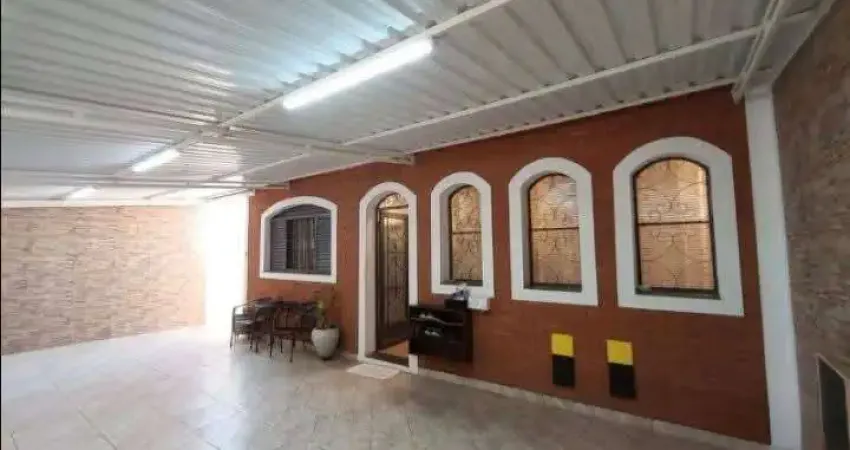 Casa à Venda na Vila Campos Sales em Campinas-SP
