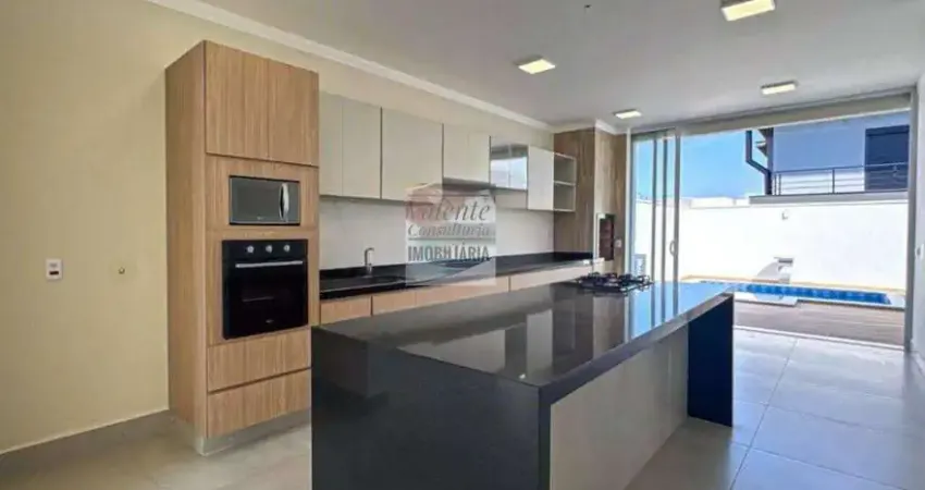 Casa Térrea com 3 suítes, à Venda, em condomínio Royal Garden em Paulínia -SP