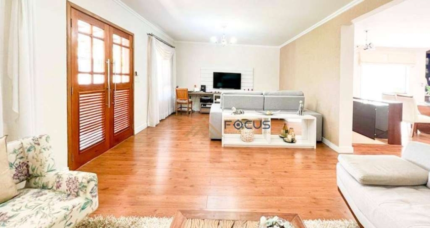 Casa com 3 dormitórios à venda, 400 m² por R$ 2.000.000,00 - Caxambu - Jundiaí/SP